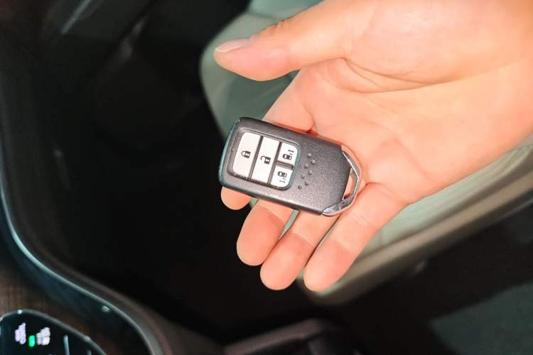 Used Honda Odyssey 2015 Updated Version 2.4L Smart Edition
