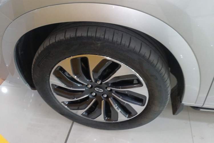 Used Hima AITO M7 2024 1.5T Intelligent Driving 4WD Max Edition 5 Seats
