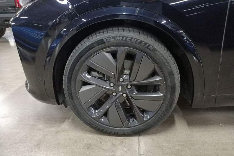 Used Li Auto L7 2024 PRO Model
