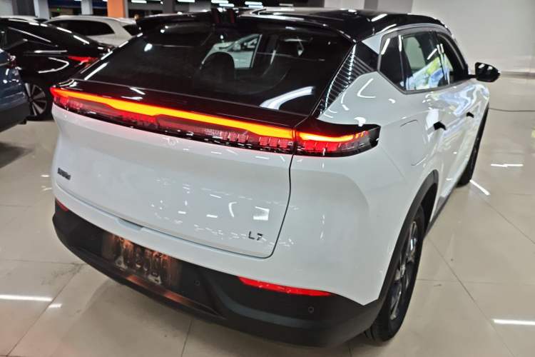 Used Dongfeng Aeolus L7 New Energy 2024 518 Air