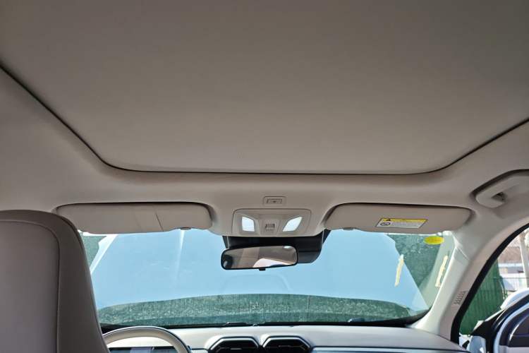 Used  06 2025 Model 520km