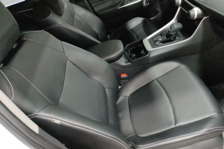 Used Toyota RAV4 2023 2.0L CVT Two-Wheel Drive Urban Edition
