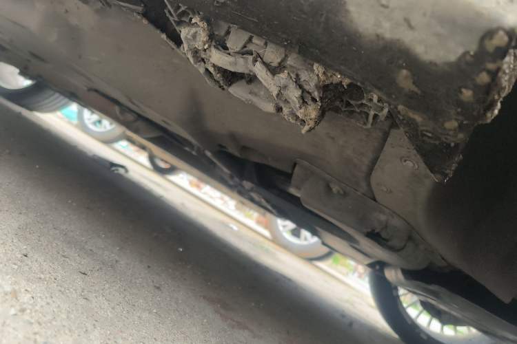 Used Mercedes-Benz M-Class 2014 ML 400 4MATIC Dynamic Model