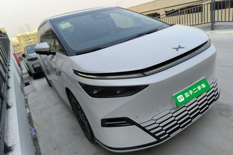 Used XPeng X9 2025 740 Ultra-Long Range Max