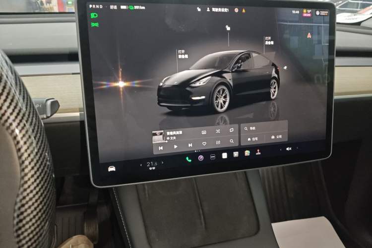Used Tesla Model Y 2022 Long-Range All-Wheel-Drive Version