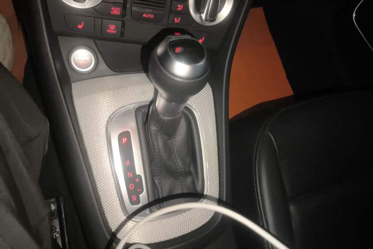 Used Audi Q3 2013 40 TFSI quattro Luxury Model
