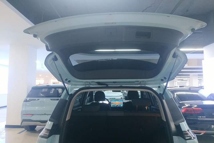 Used AION Y 2023 Younger
