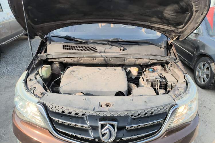 Used Baojun 730 2016 1.8L Manual Luxury Edition 7 Seats
