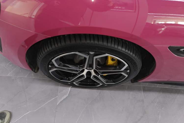 Used  SU7 2024 Rear-Drive Long-Range Intelligent Driving Version
