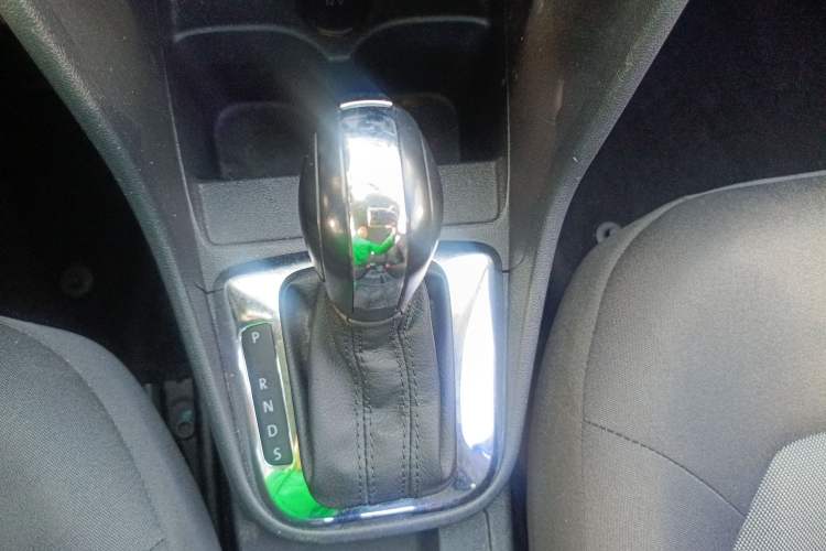 Used Volkswagen Jetta 2015 Value Edition 1.6L Automatic Fashion Version
