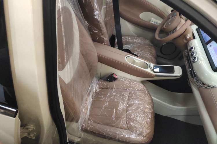 Used Wuling Bingo 2025 333 km Lingxi Deluxe Edition
