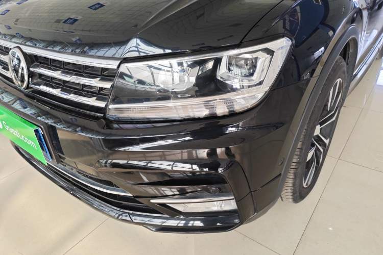 Used Volkswagen Tiguan L 2021 330TSI Automatic Two-Wheel Drive R-Line Enhanced Edition
