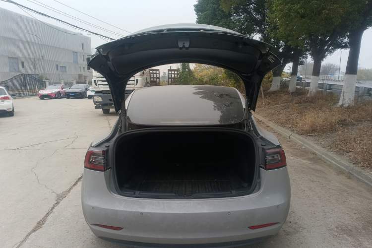 Used Tesla Model 3 2022 Rear-Wheel-Drive Version
