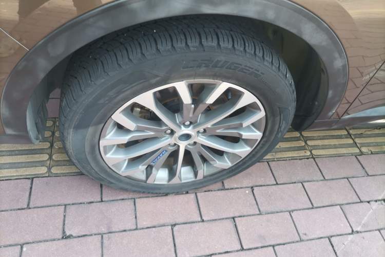 Used Haval H6 2017 Blue Label 2.0T Automatic Two-Wheel Drive Smart Edition
