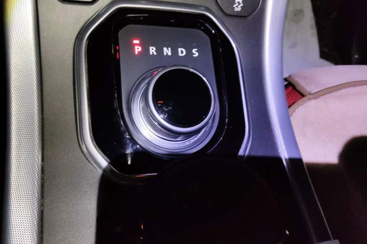 Used Land Rover Range Rover Evoque (Import) 2015 2.0T 5-Door Luxury Edition