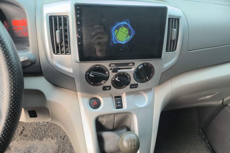 Used Nissan NV200 2016 Revised Version 1.6L Manual Luxury Edition