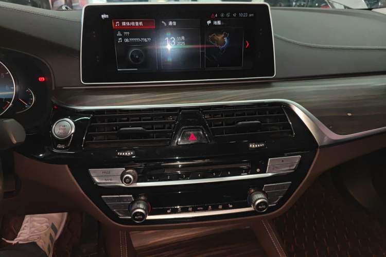 Used BMW 5 Series 2018 Revised Version 530Li Leading Edition Luxury Package
