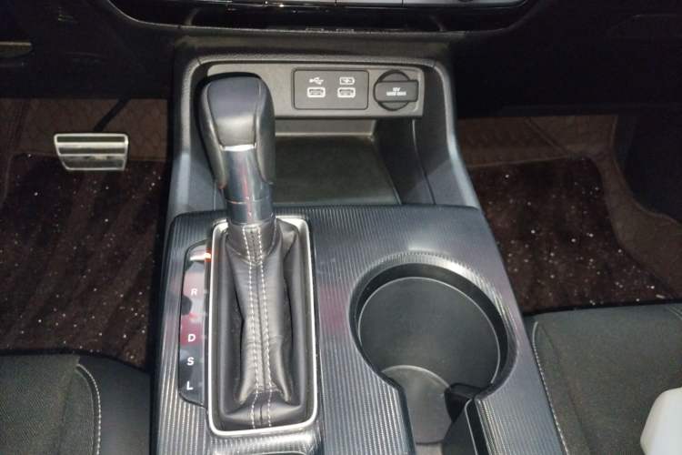 Used Honda Civic 2022 240TURBO CVT Dynamic Edition