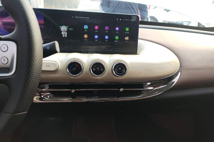 Used Wuling Bingo 2023 333 km Lingxi Connected+ Version