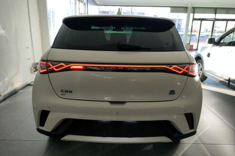 Used BYD Dolphin 2023 420 km Fashion Edition
