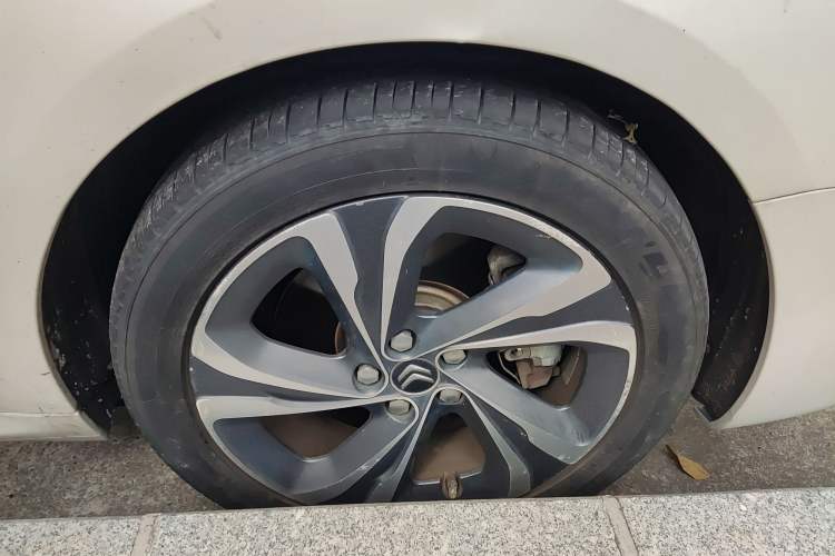 Used Citroen C6 2017 380THP Prestige Model