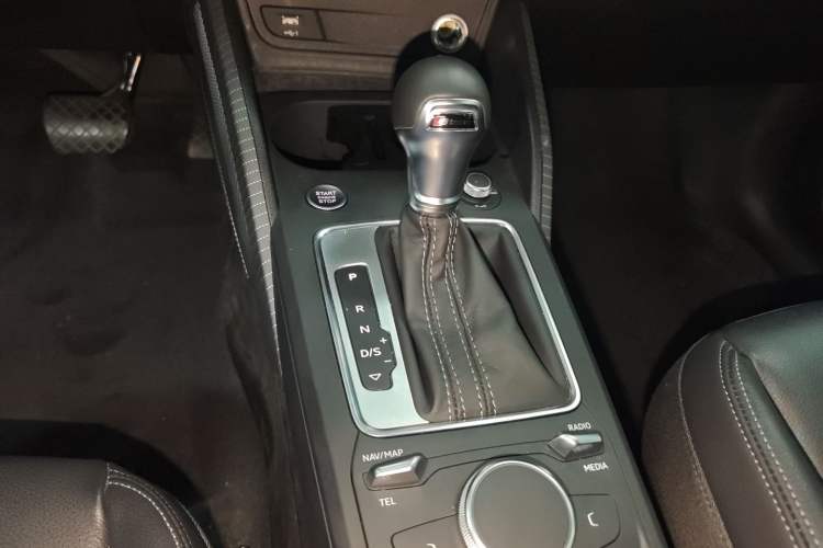 Used Audi Q2L 2022 35 TFSI Fashion Dynamic Model
