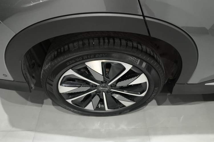 Used BYD Song PLUS New Energy 2025 DM-i Smart Drive 112KM Prestige Model
