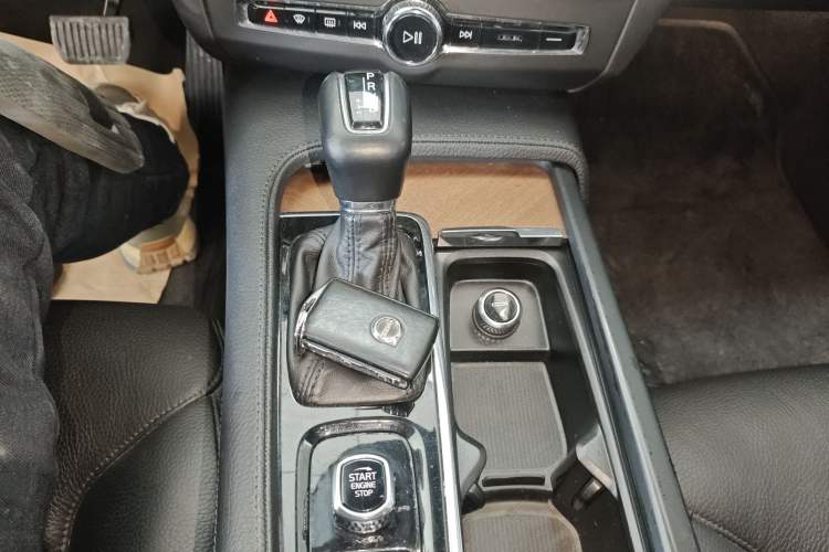 Used Volvo S90 2018 T5 Zhiya Edition
