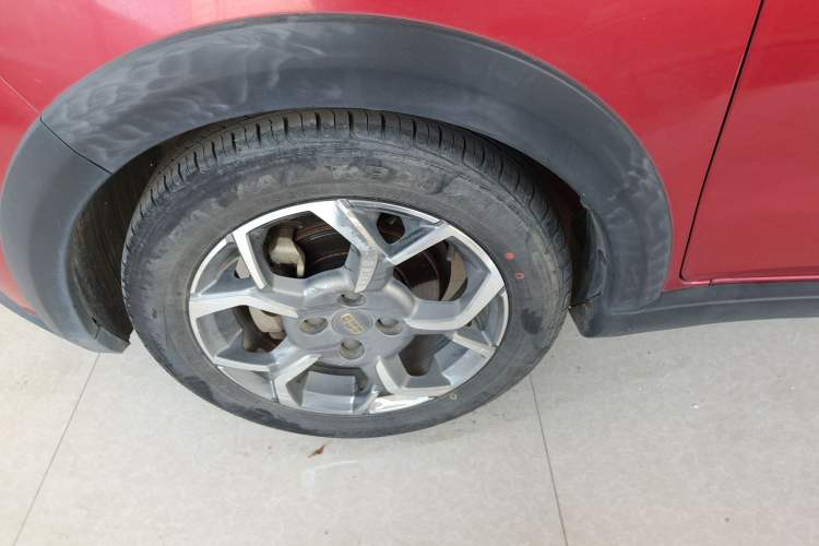 Used Geely Auto Vision X1 2017 1.3L Manual Frenzy Edition
