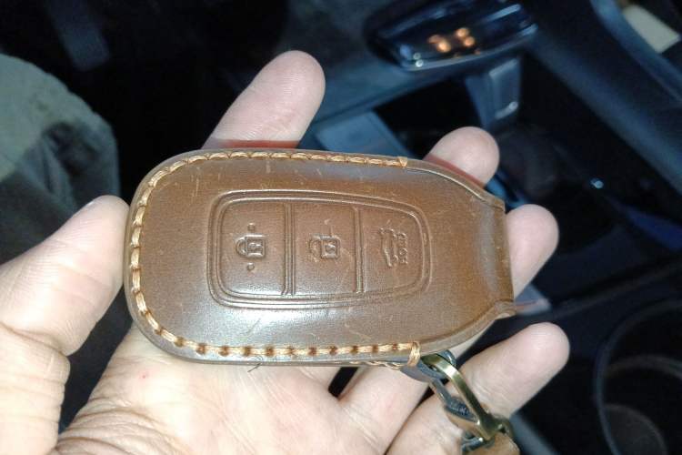 Used Hyundai Elantra 2023 1.5L CVT LUX Prestige Edition