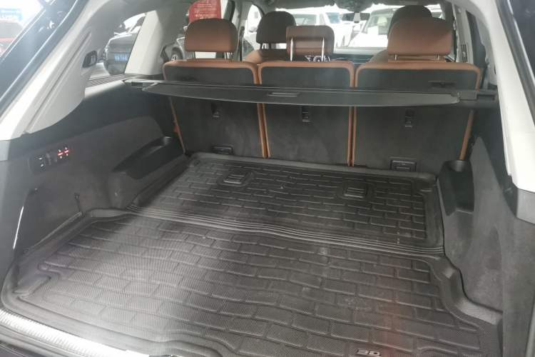 Used Audi Q7 2021 55 TFSI quattro S line Sport model