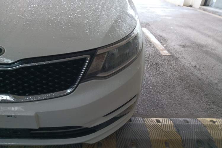 Used Kia K2 2015 Sedan 1.4L MT GLS
