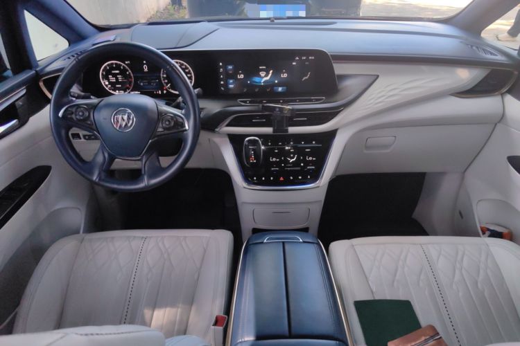 Used Buick GL8 2020 Avenir Avia Four-Seat Luxury Edition
