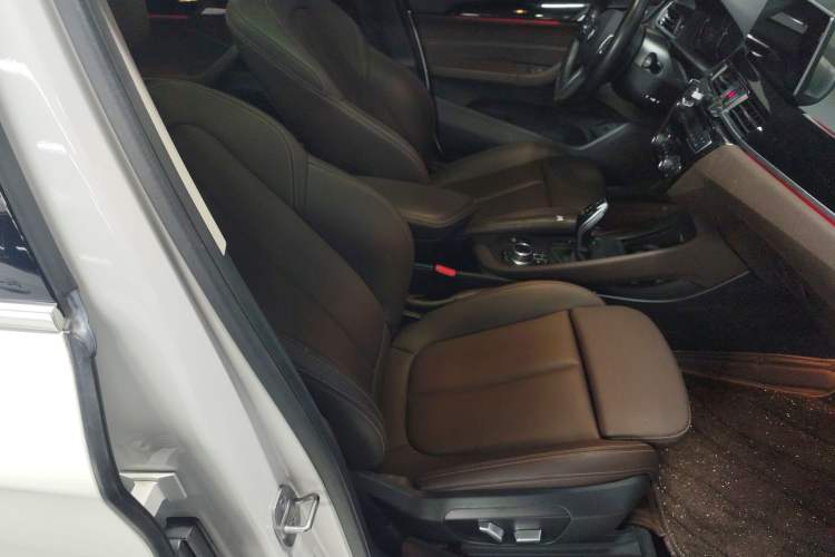 Used BMW X1 2022 sDrive25Li Leading Model
