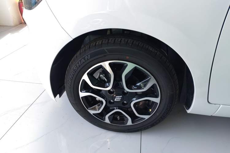 Used JMEV Ezi EV3 2025 Plus 330KM Luxury Version