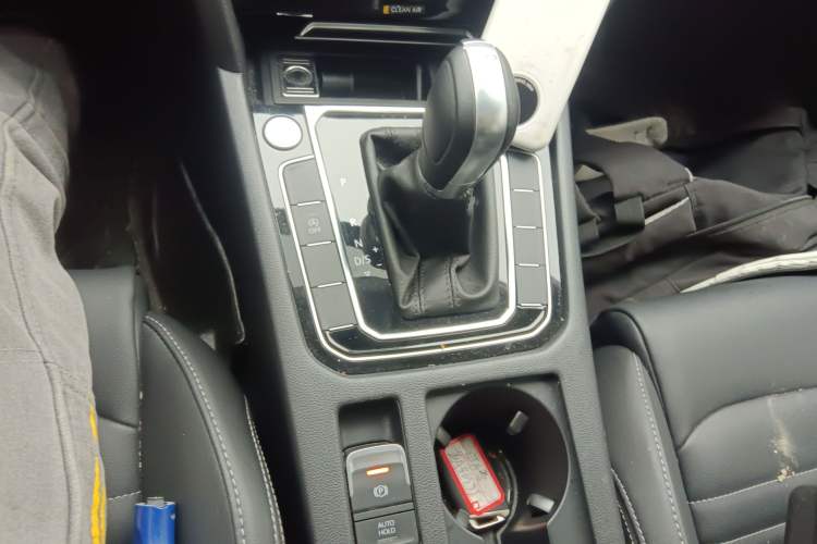 Used Volkswagen Magotan 2025 Zhongxiang Version 280TSI DSG Comfort Edition
