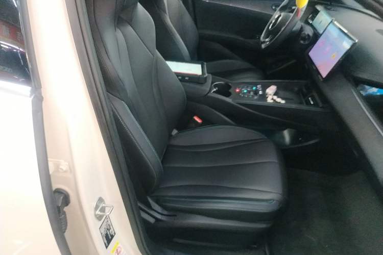 Used BYD Seal 06 New Energy 2024 DM-i 80KM Prestige Model
