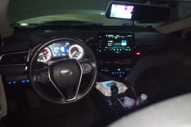 Used Toyota Camry 2021 2.0G Luxury Edition
