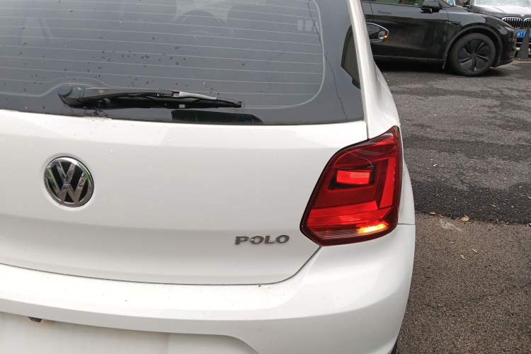 Used Volkswagen Polo 2016 1.4L Automatic Trendy Model
