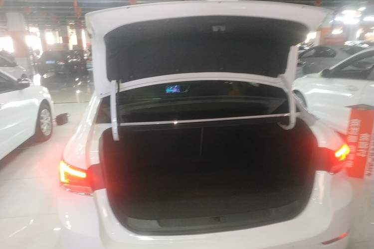 Used Buick GT 2019 15T Manual Elite Version China VI Standard
