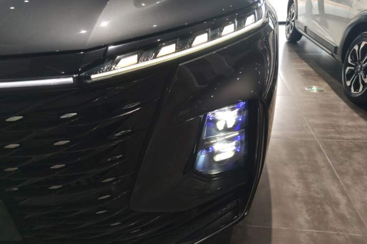 Used Roewe RX5 MAX 2022 1.5T Automatic Youwei Luxury Edition
