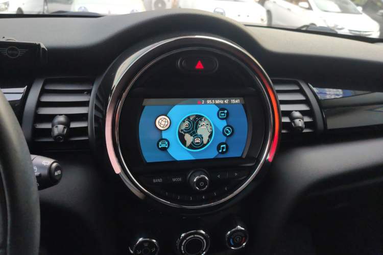 Used  MINI 2019 1.5T ONE PLUS Five-Door Edition
