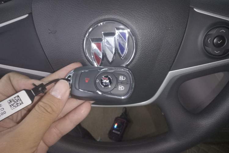 Used Buick GL8 2022 Land Cruiser Executive Class 652T Comfort Model
