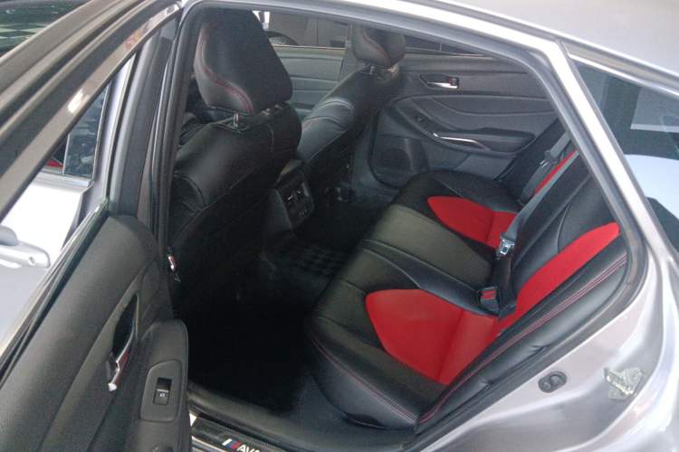 Used Toyota Avalon 2019 2.0L Ambition Edition China VI