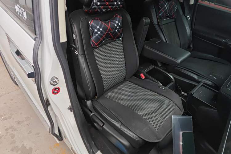 Used Honda Elysion 2016 2.4L Supreme Edition
