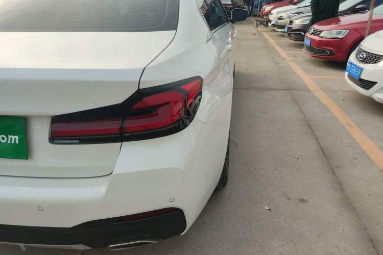 Used BMW 5 Series 2023 530Li Leading Model M Sport Package