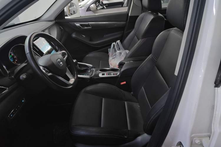 Used Zotye SR7 2017 1.5T CVT Cube Dream Edition
