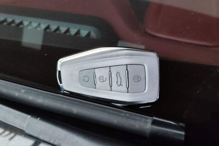 Used Geely Auto Coolray 2019 Sport Model 260T DCT Battle China V Standard
