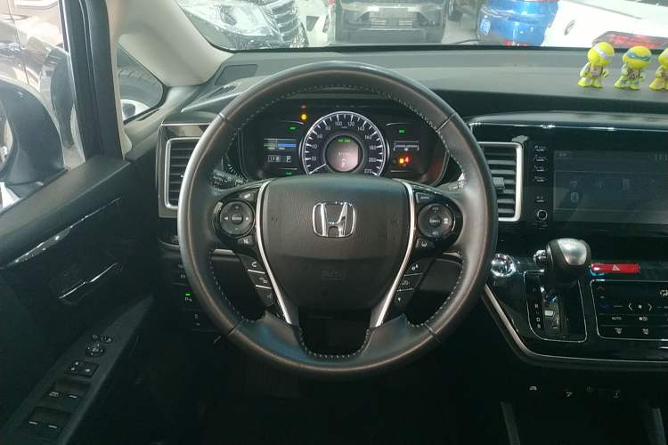 Used Honda Elysion 2019 2.0L Hybrid Luxury Edition