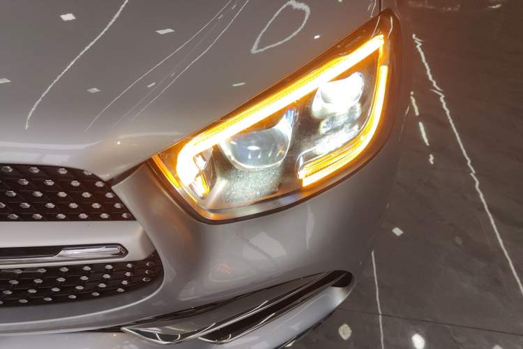 Used Mercedes-Benz GLC 2020 Facelifted GLC 300 L 4MATIC Luxury Edition